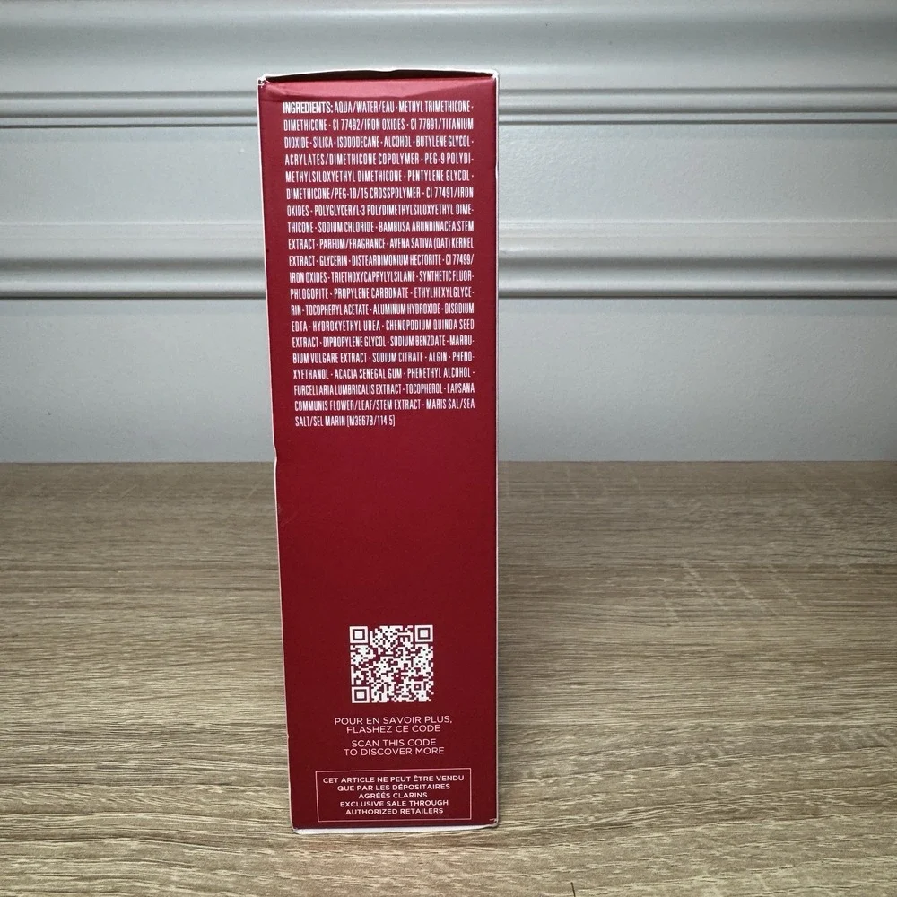 Clarins Everlasting Full Coverage Long Wearing‎ & Hydrating Matte 114.5W 30ml